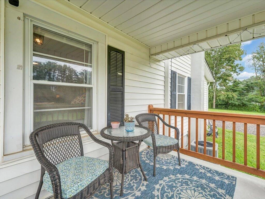 214 Spring RD - Photo 23