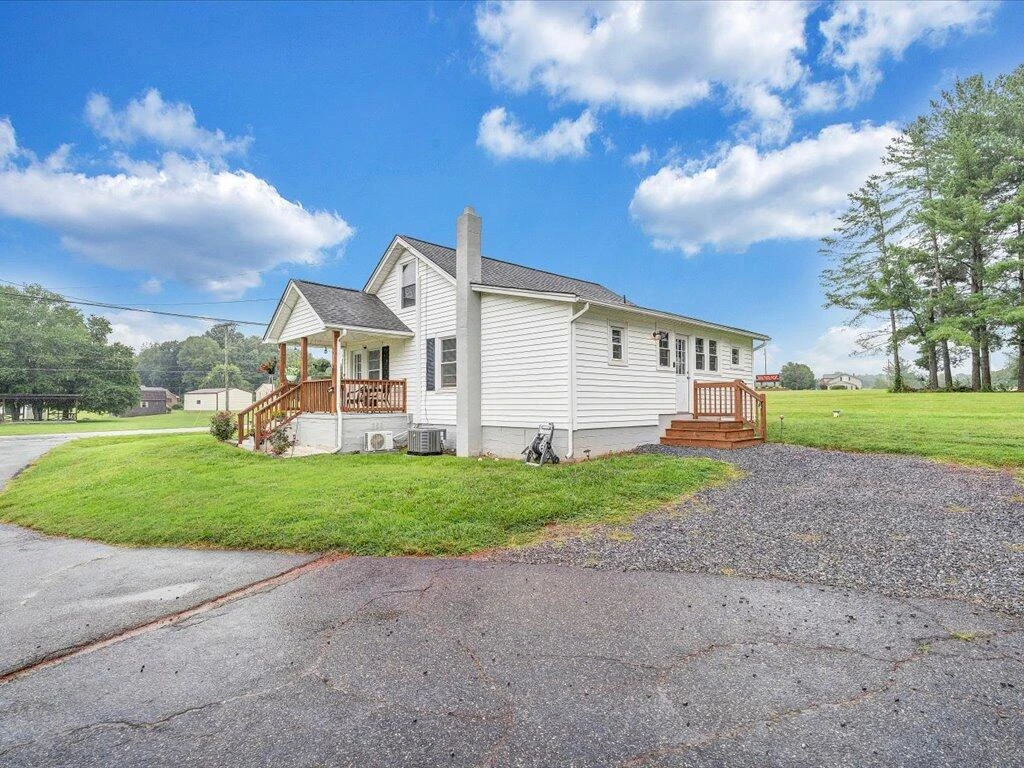214 Spring RD - Photo 42
