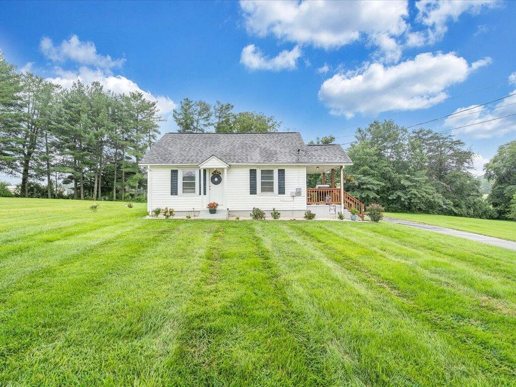 214 Spring RD - Photo 47