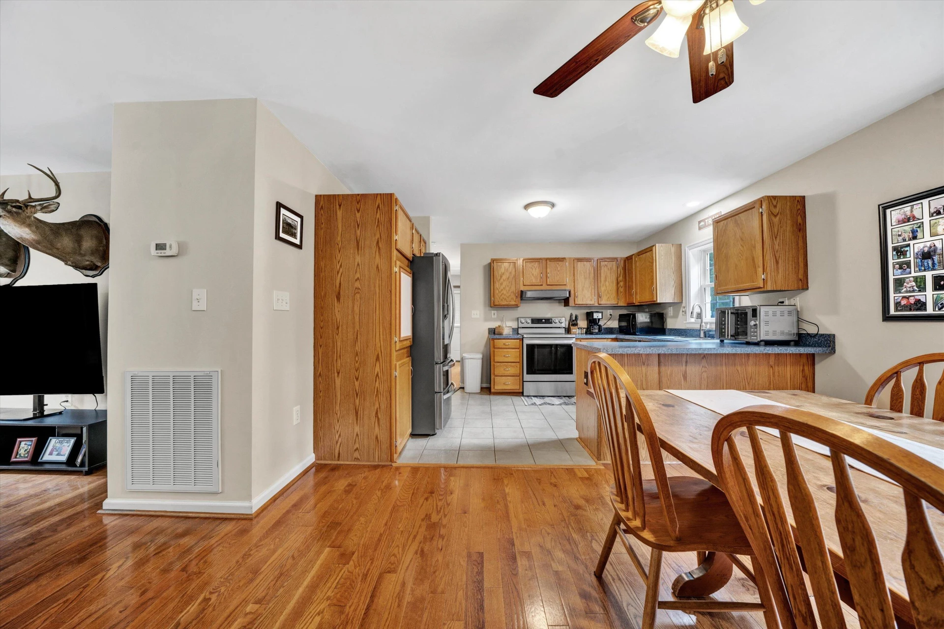 2750 Rutrough RD SE - Photo 14