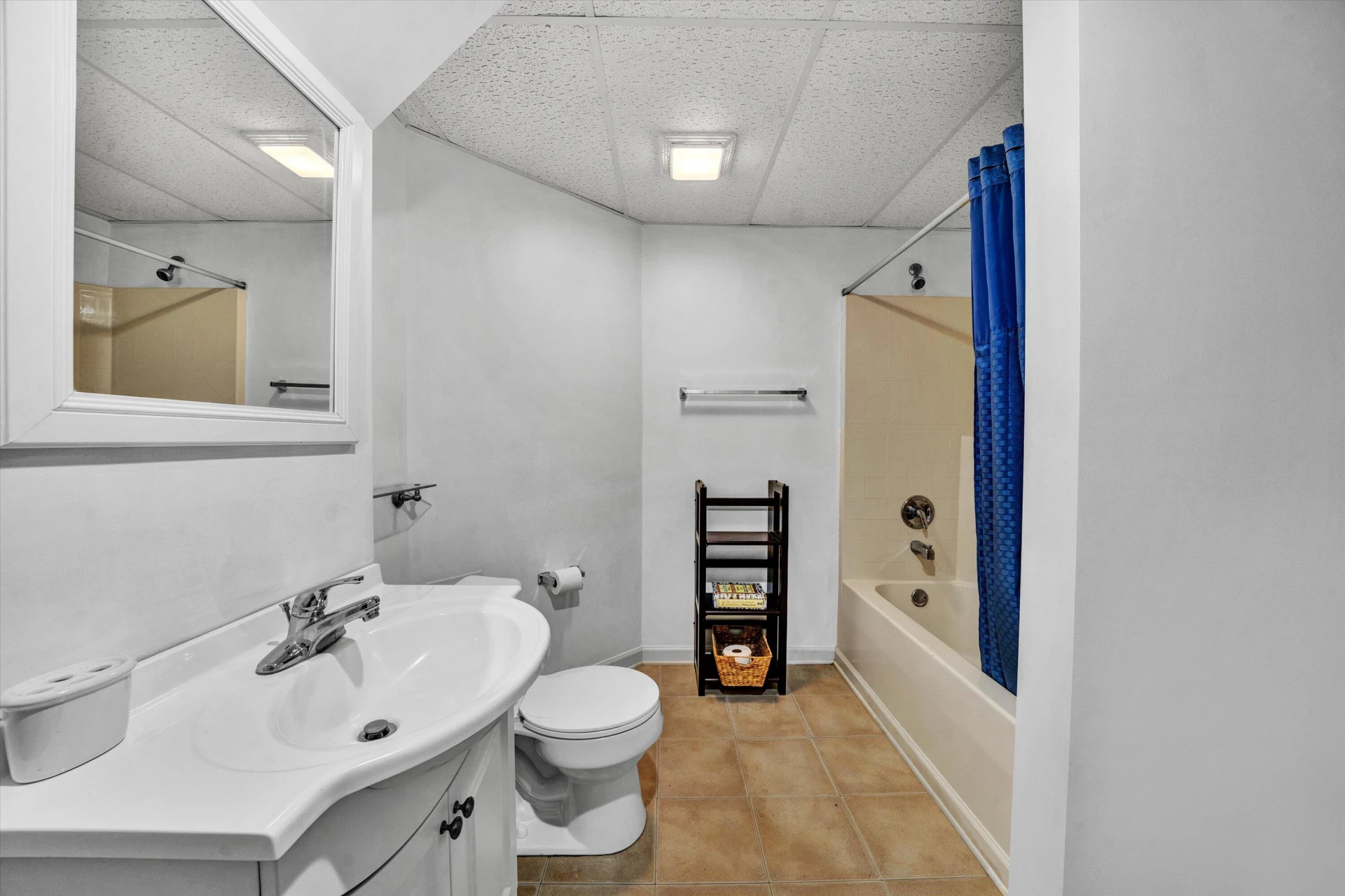 2750 Rutrough RD SE - Photo 34