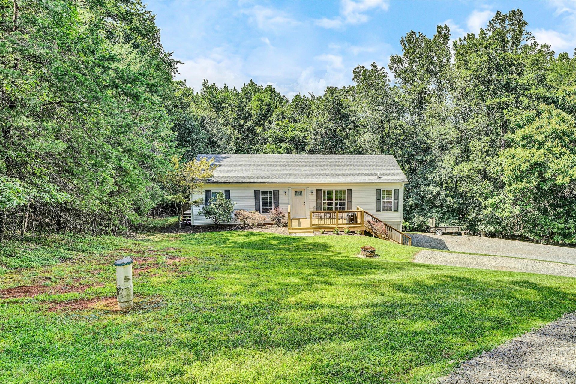 2750 Rutrough RD SE - Photo 4