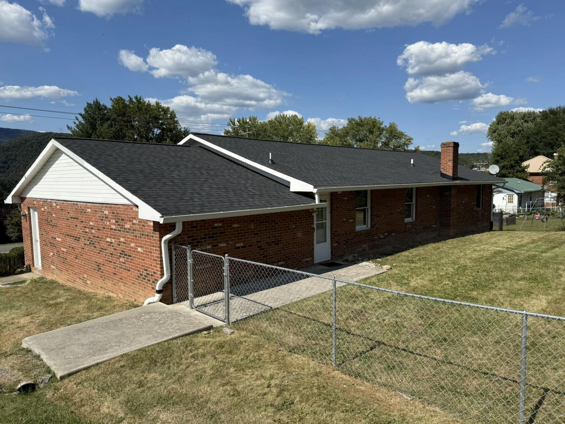 1019 Staunton ST - Photo 6