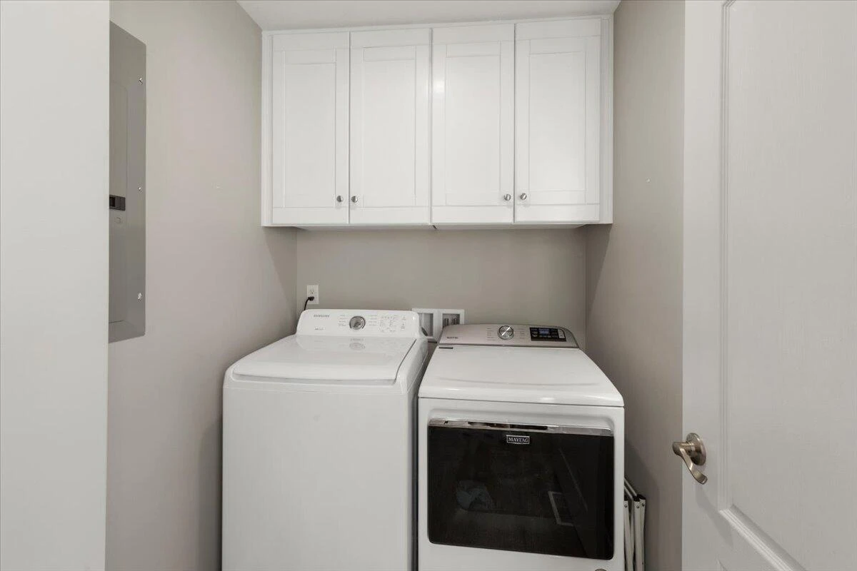 607 Rock RD W - Photo 15