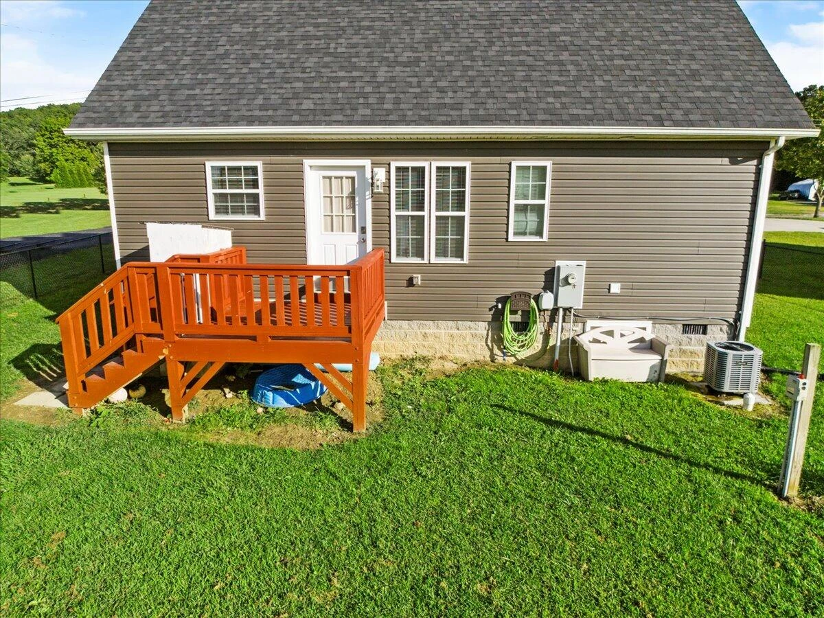 607 Rock RD W - Photo 21
