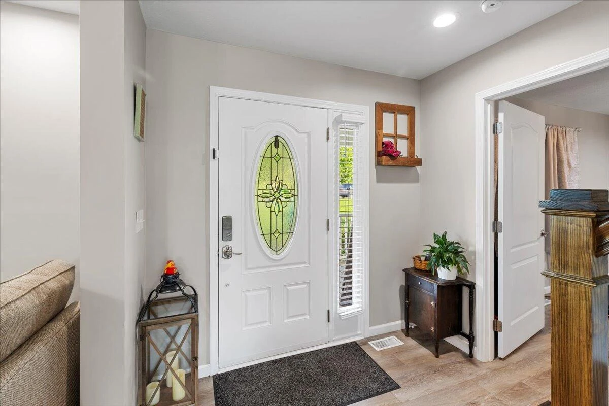 607 Rock RD W - Photo 10