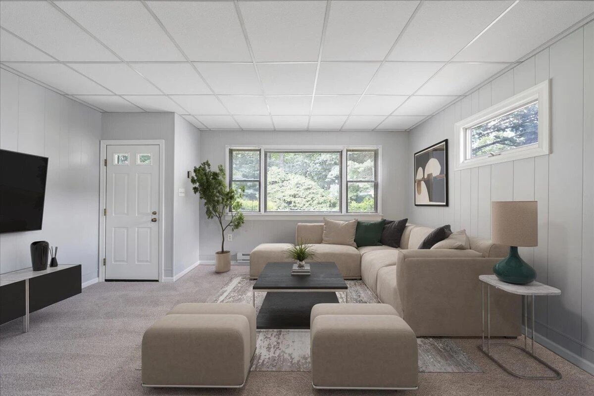 1817 Woodlawn AVE - Photo 14