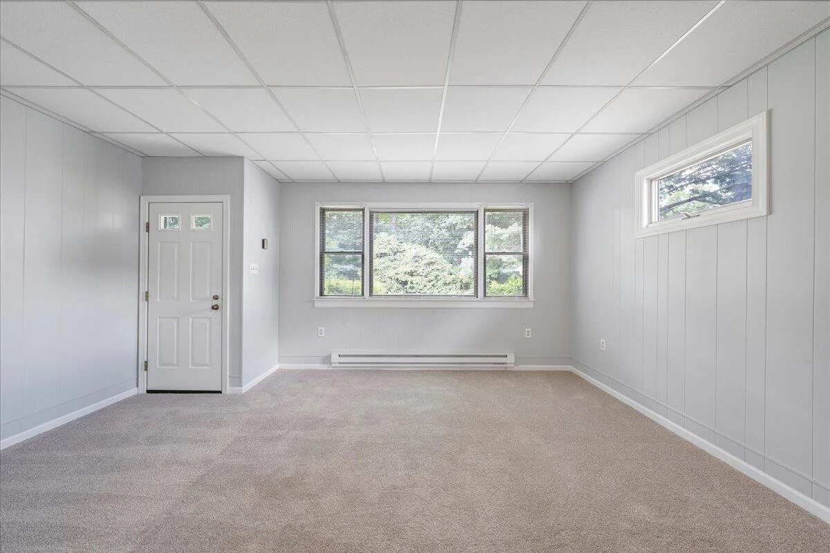 1817 Woodlawn AVE - Photo 15