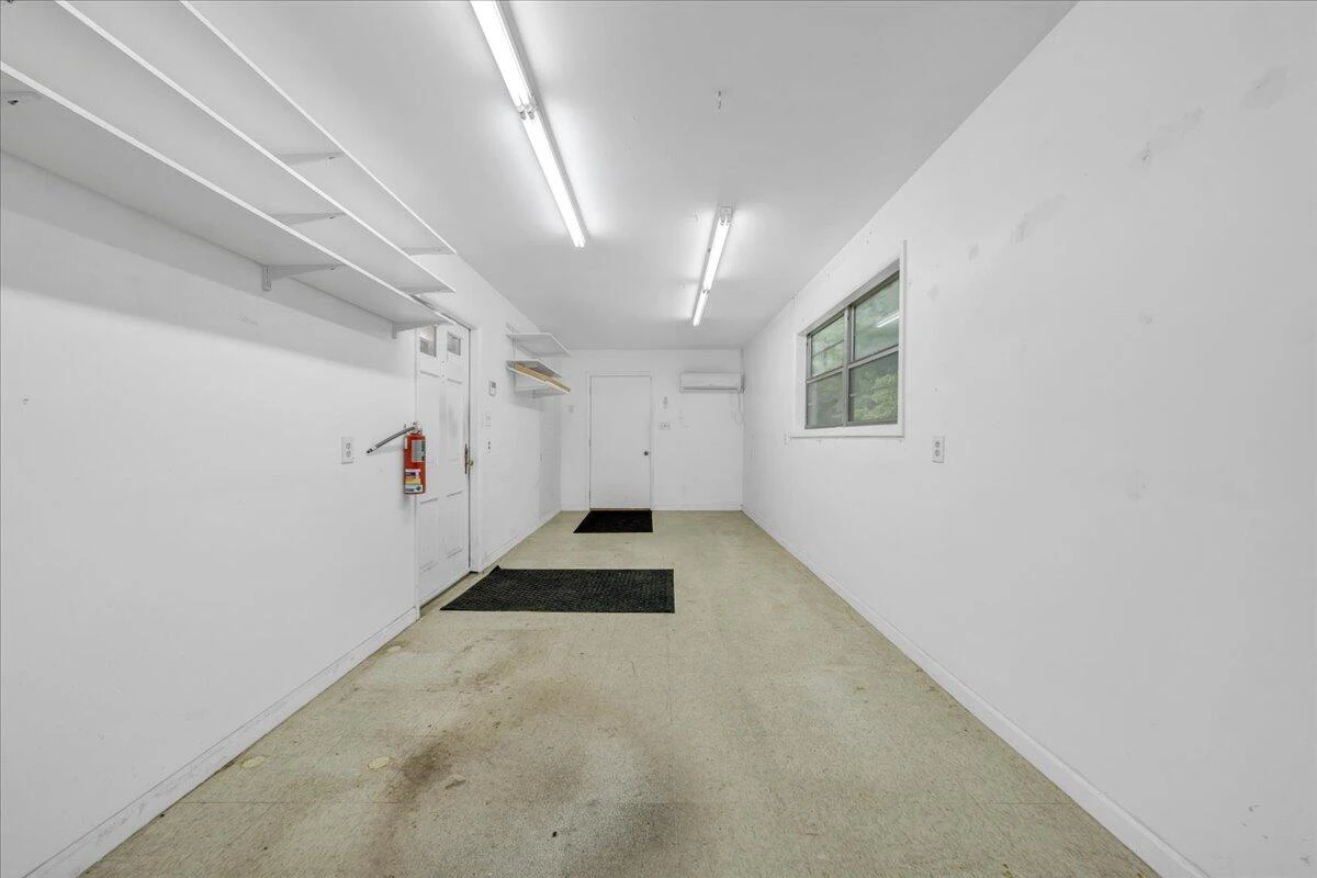 1817 Woodlawn AVE - Photo 31