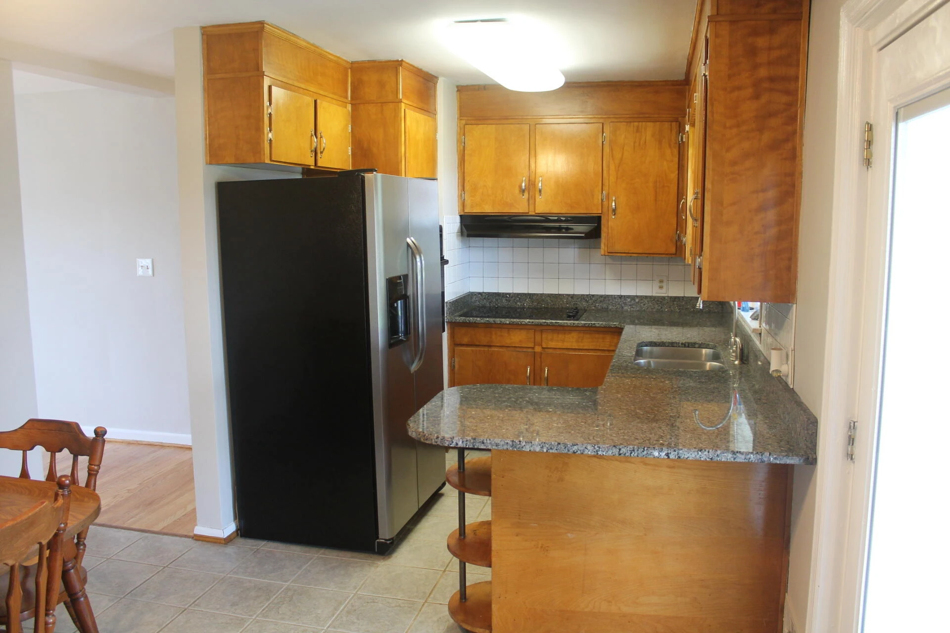 459 Elden AVE - Photo 12
