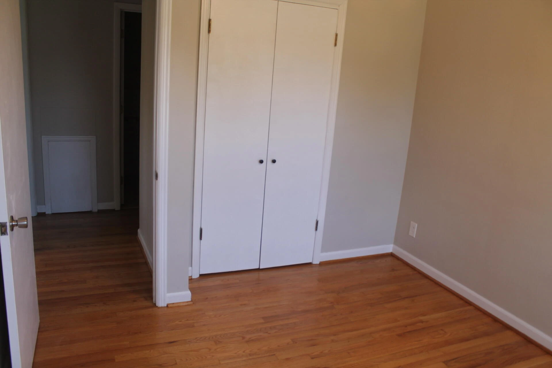 459 Elden AVE - Photo 31