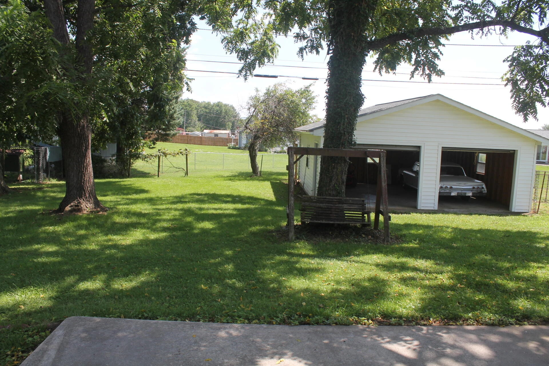 459 Elden AVE - Photo 37
