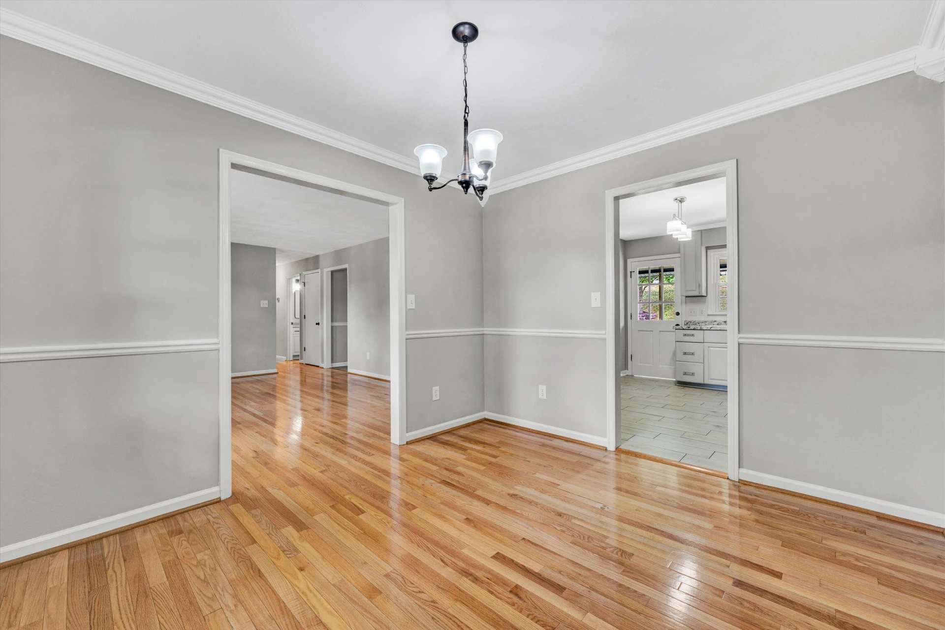 110 Barbara LN - Photo 10