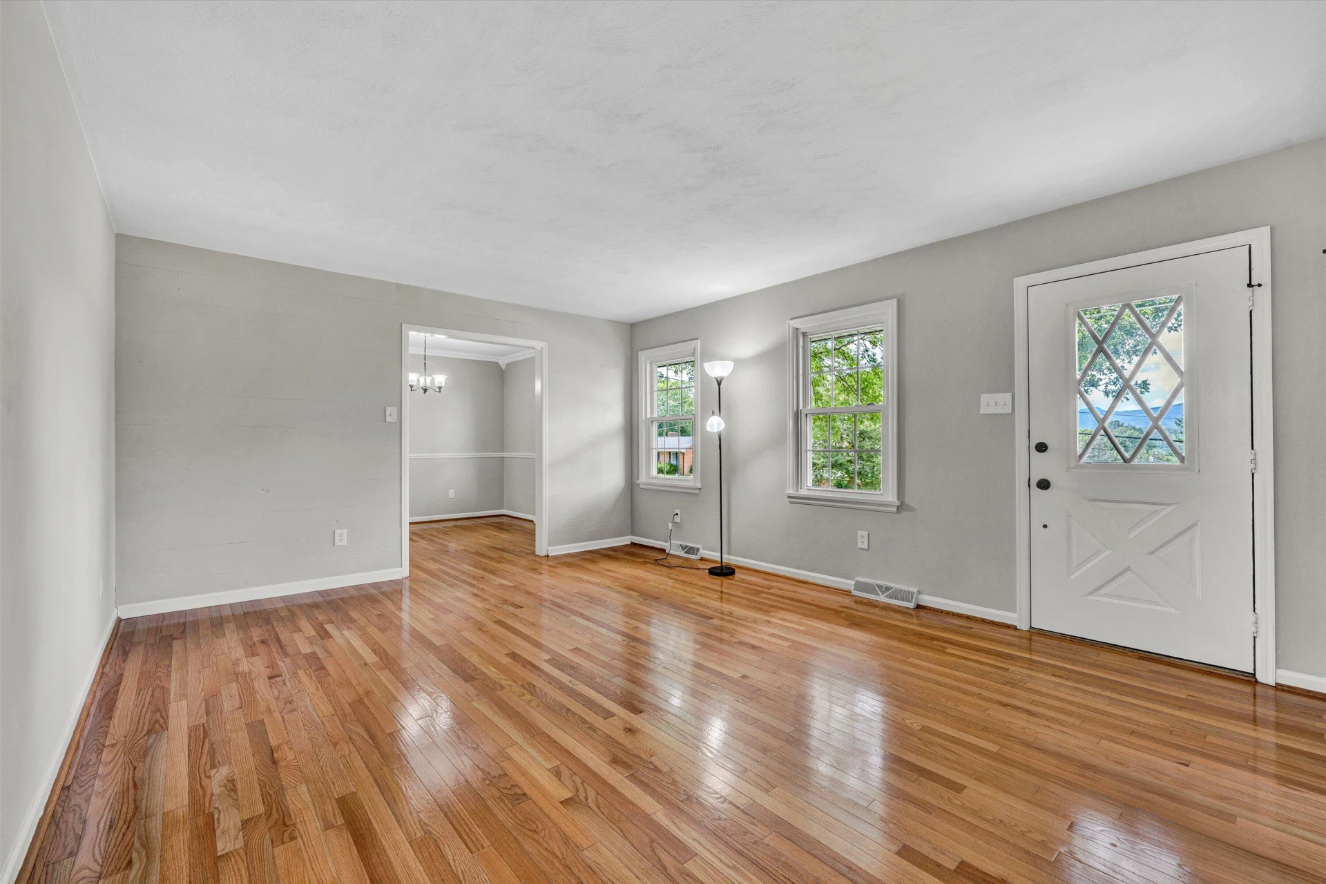 110 Barbara LN - Photo 6