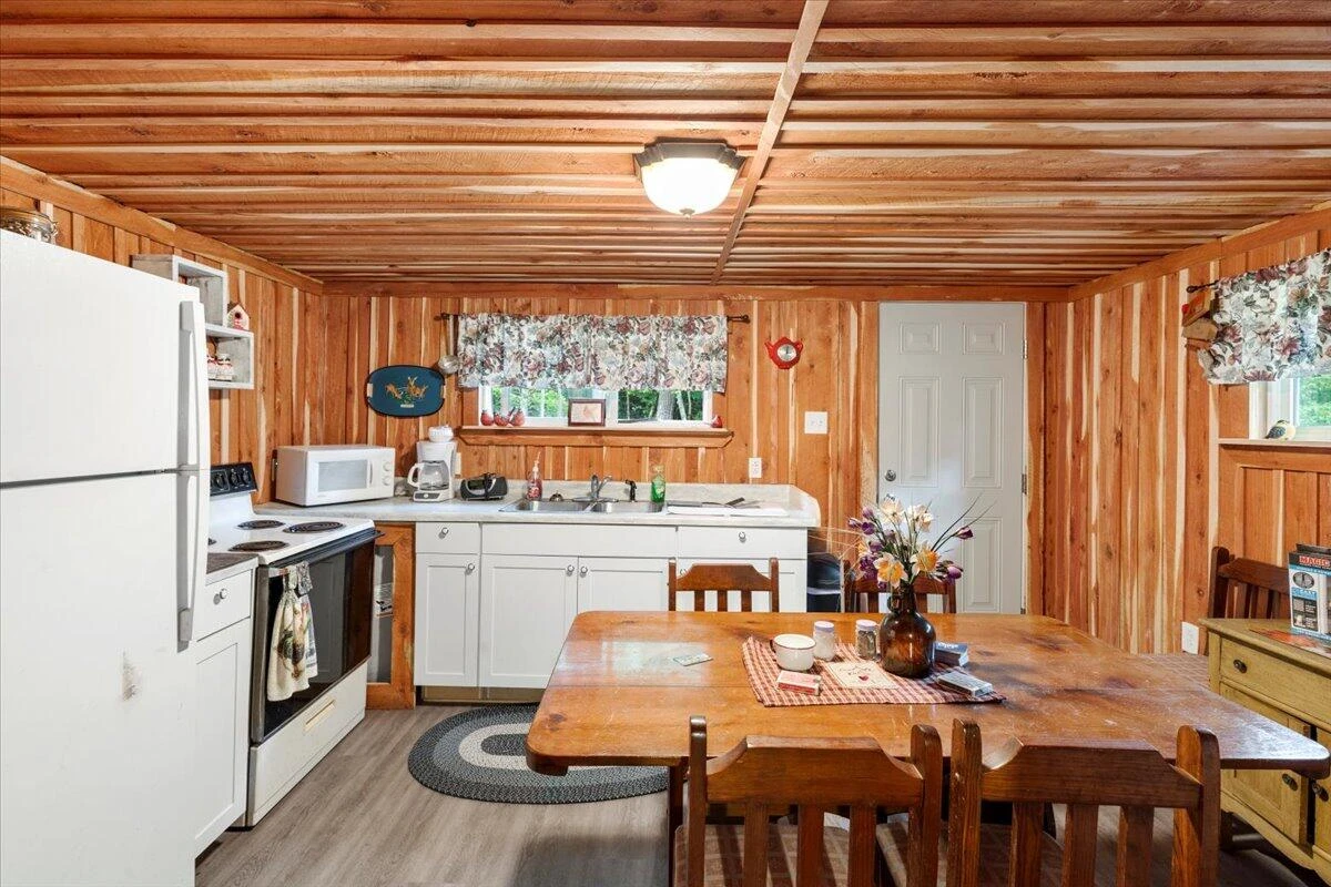 144 Moonshine LN - Photo 10