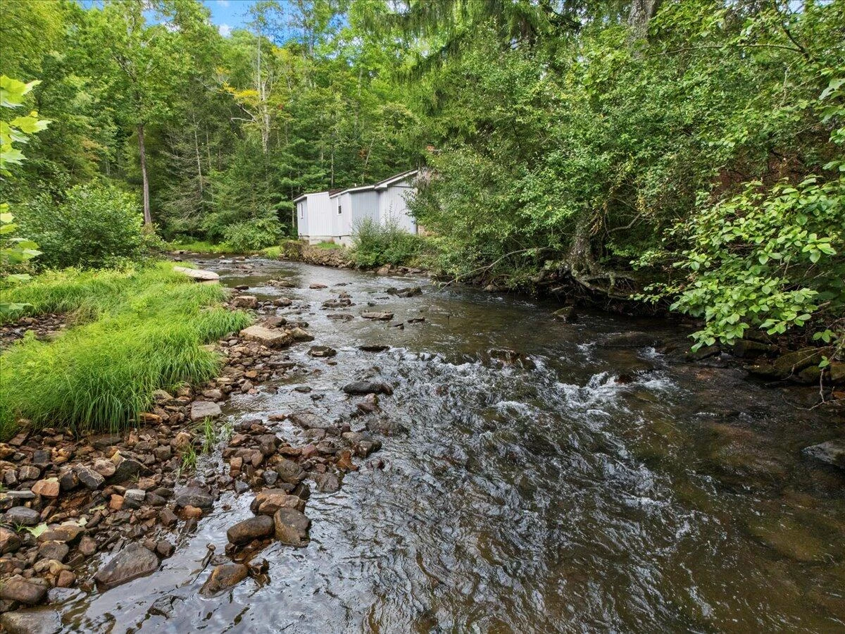 144 Moonshine LN - Photo 26