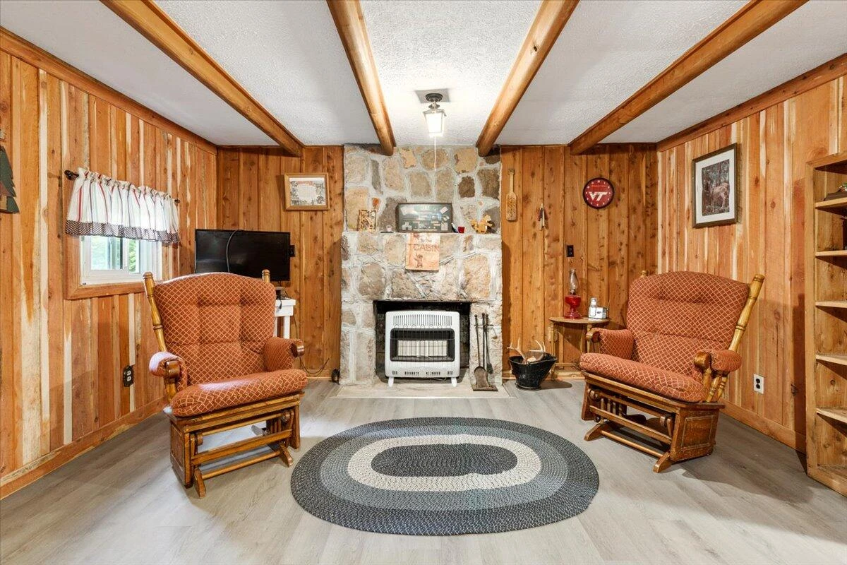 144 Moonshine LN - Photo 8
