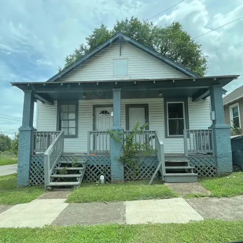4 12 1/2 ST SW
