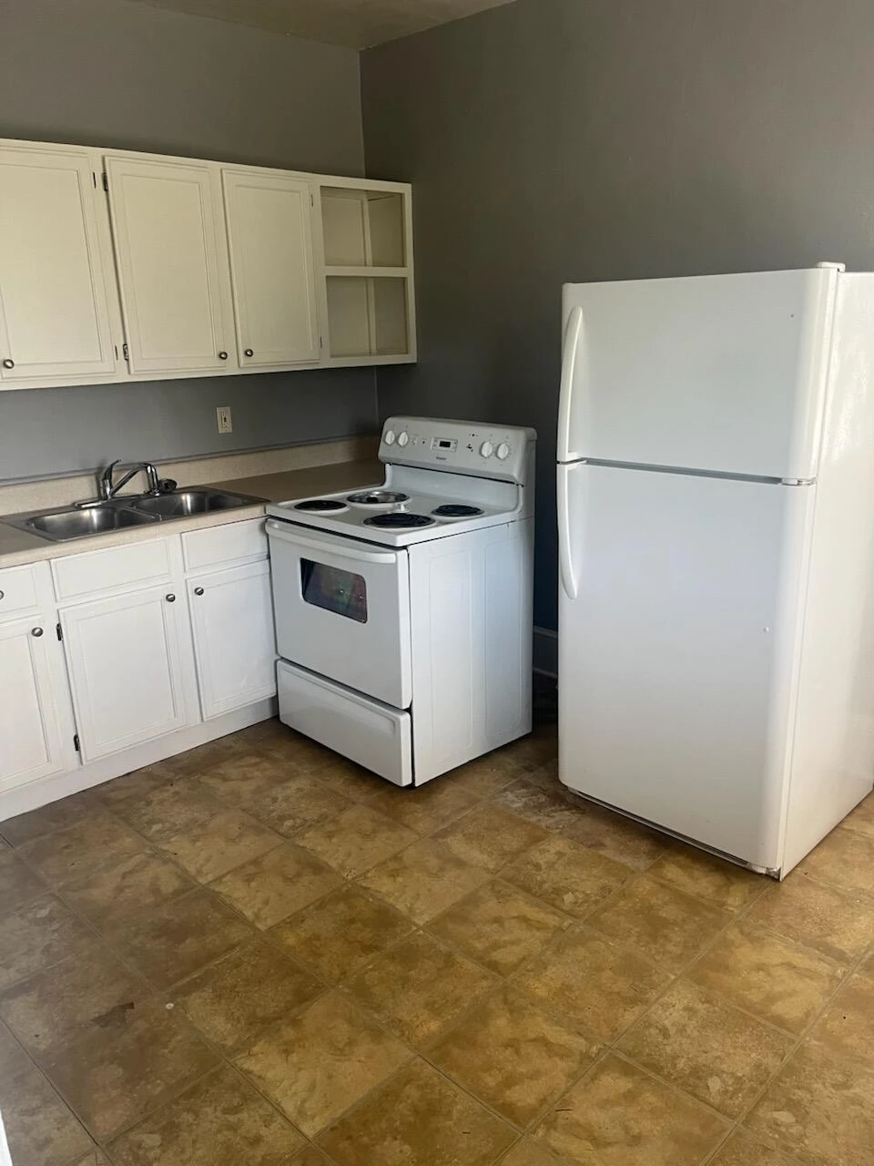 4 12 1/2 ST SW - Photo 8