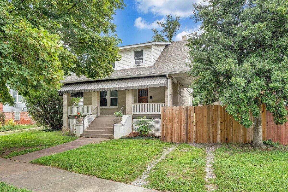 1414 Kenwood BLVD SE