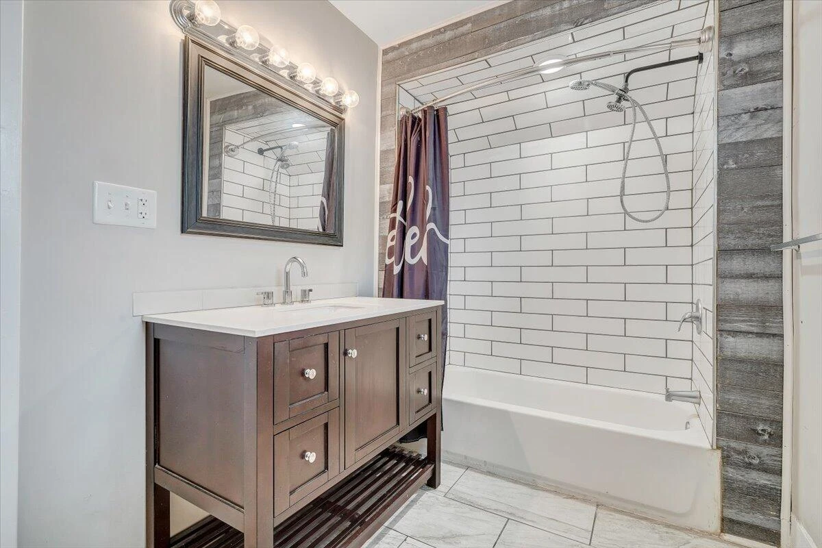 1414 Kenwood BLVD SE - Photo 25