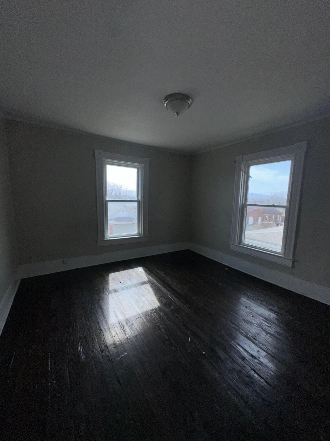 709 Madison AVE NW - Photo 9
