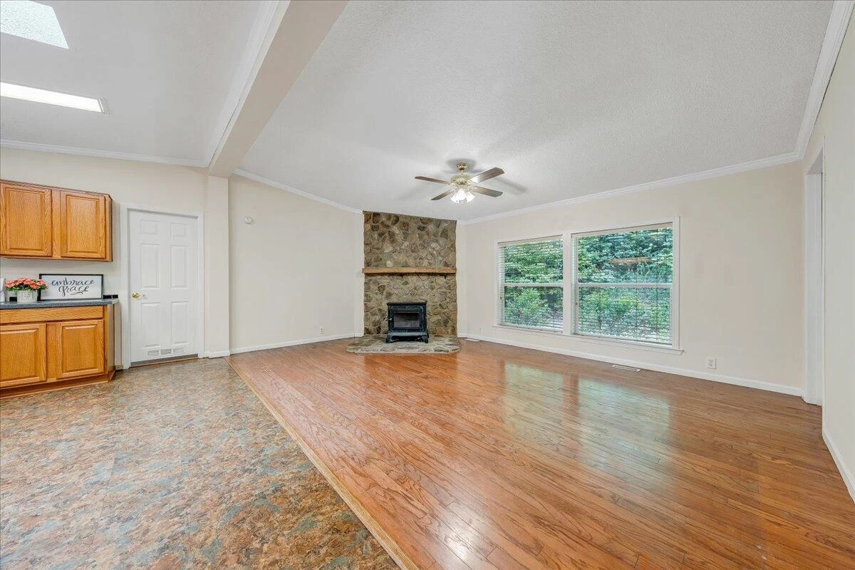 6733 Bradshaw RD - Photo 12