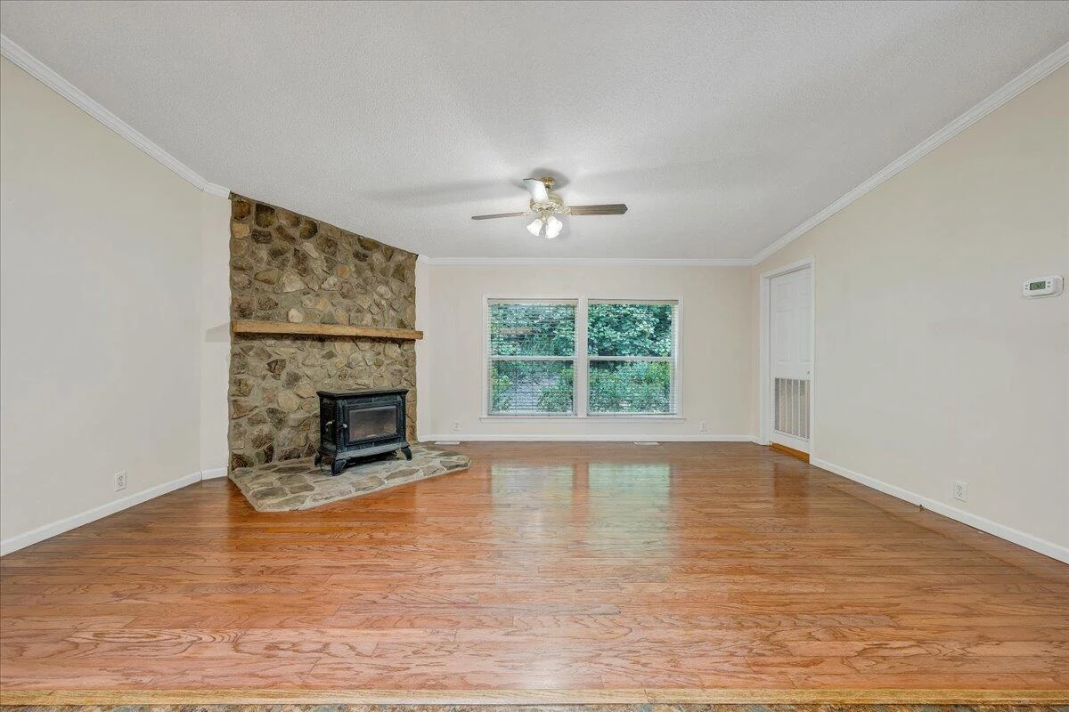 6733 Bradshaw RD - Photo 14