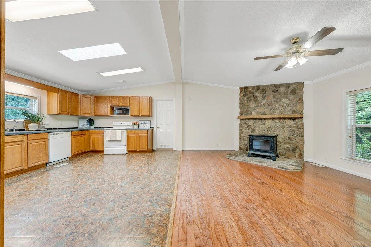 6733 Bradshaw RD - Photo 15