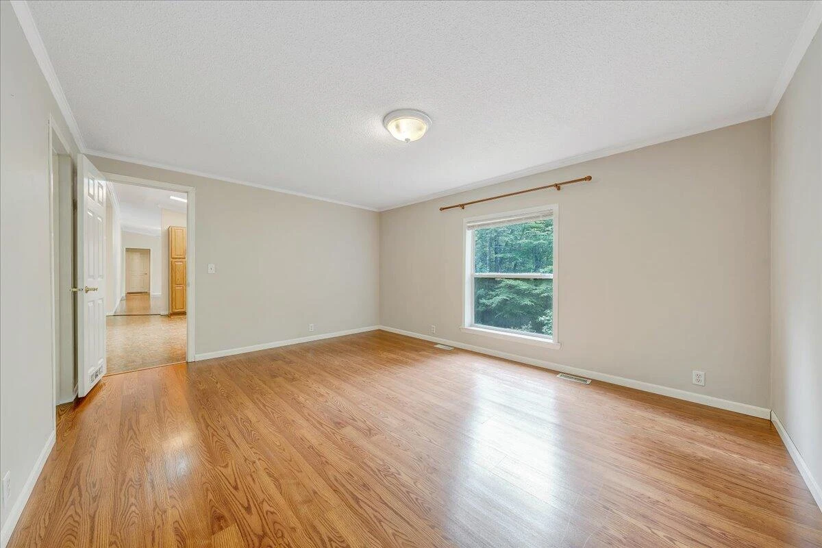 6733 Bradshaw RD - Photo 18