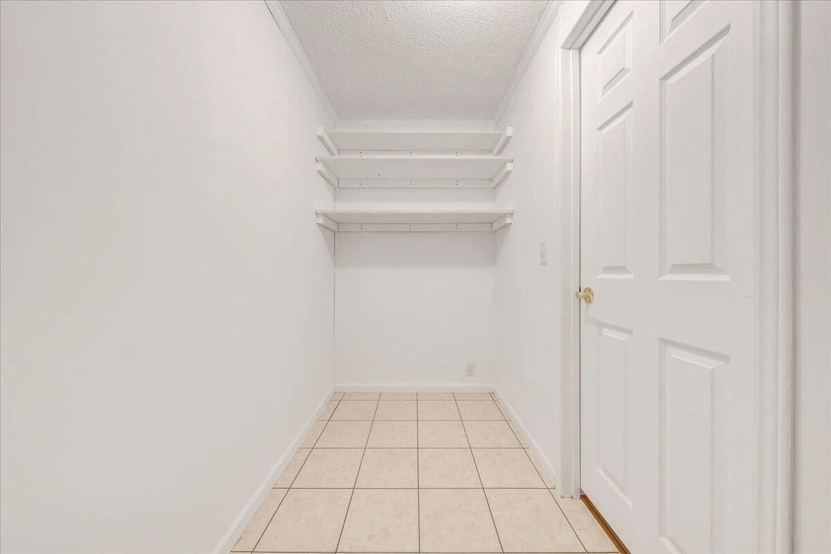 6733 Bradshaw RD - Photo 32