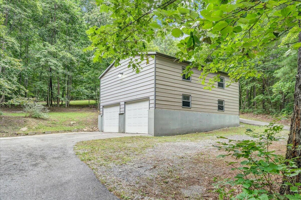 6733 Bradshaw RD - Photo 35
