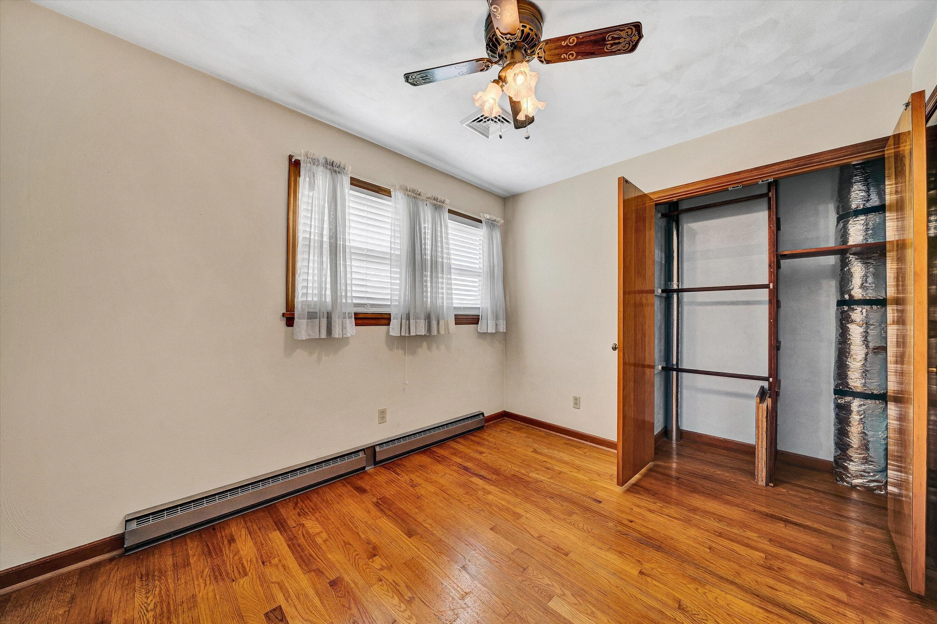 1403 Azalea ST - Photo 26