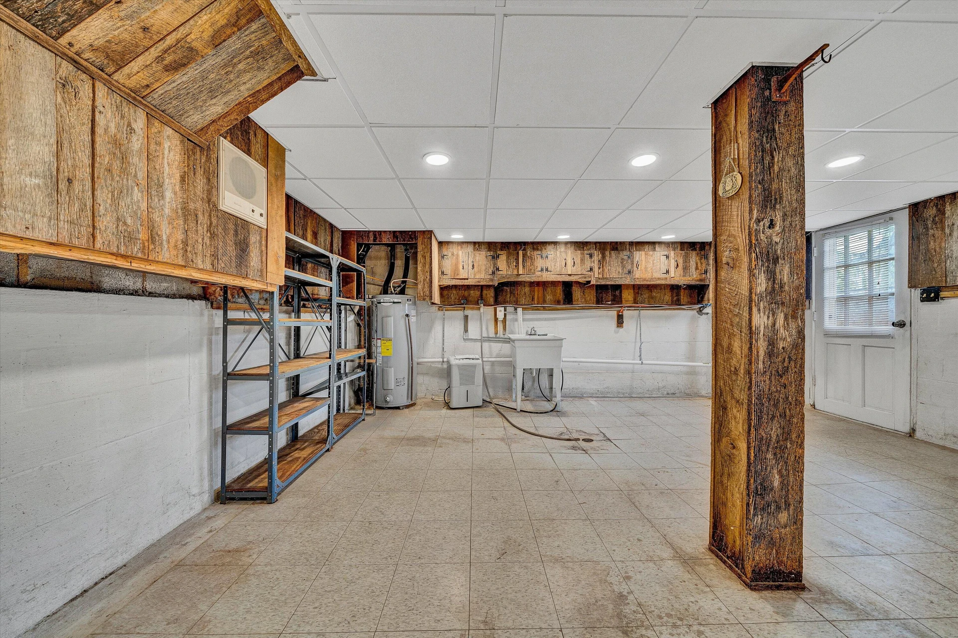 1403 Azalea ST - Photo 31