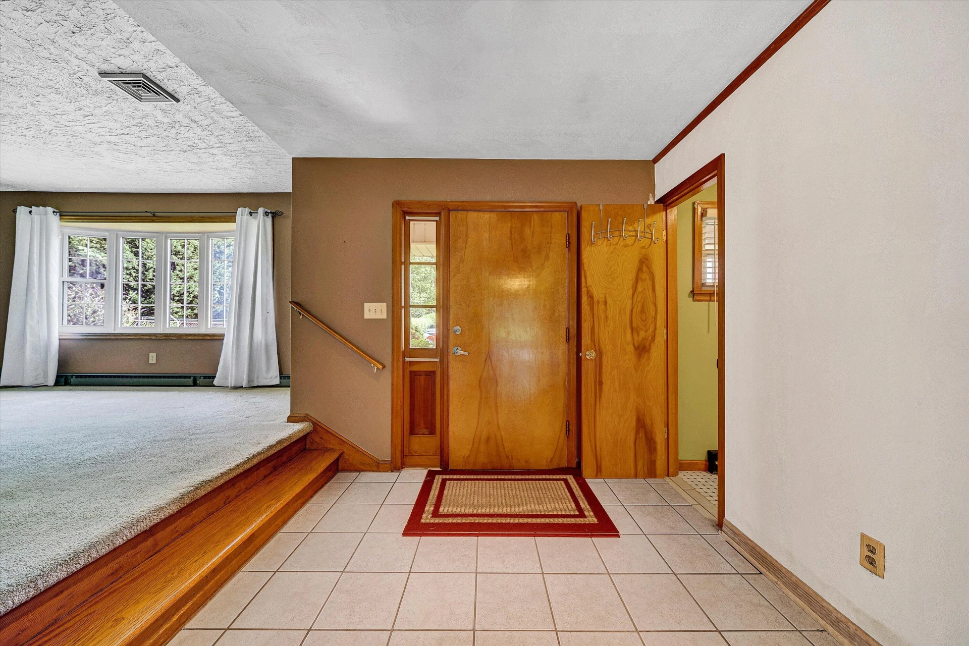 1403 Azalea ST - Photo 4