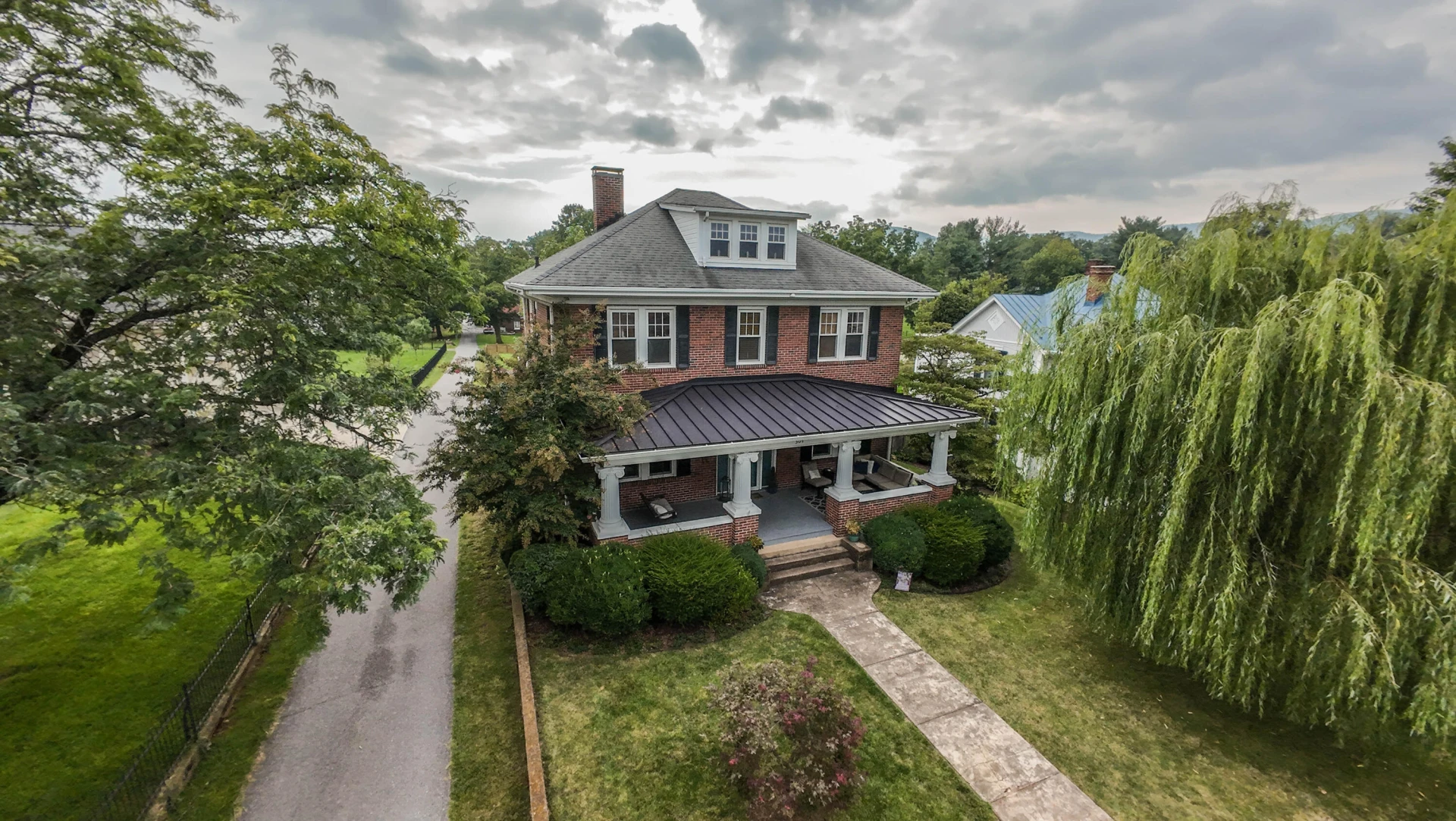 301 N Broad ST