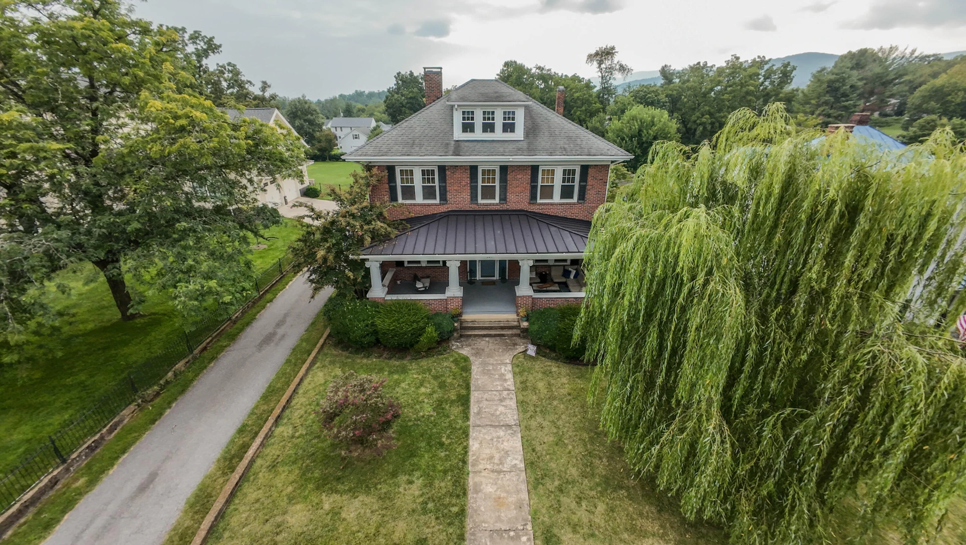 301 N Broad ST - Photo 4