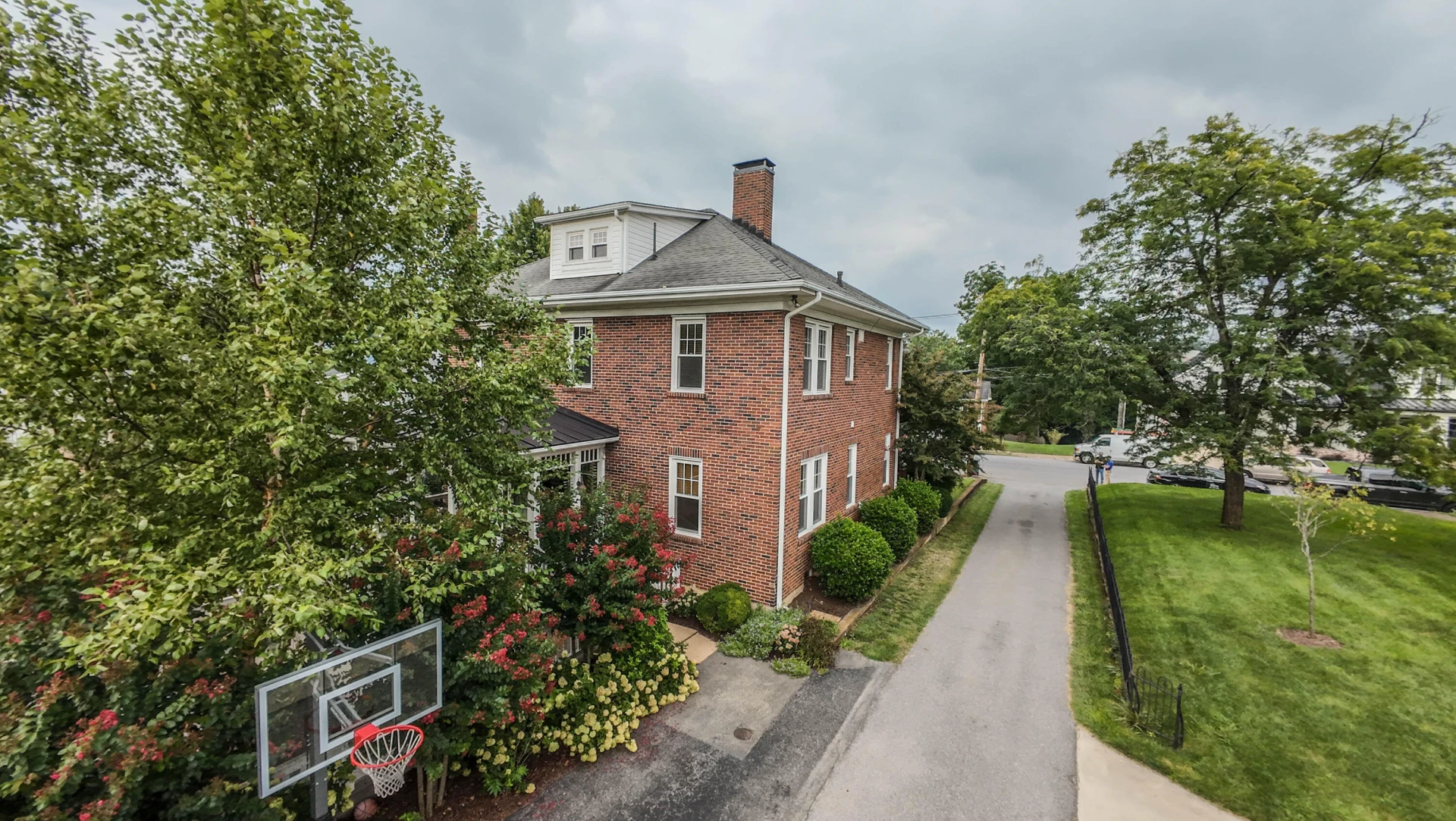 301 N Broad ST - Photo 5