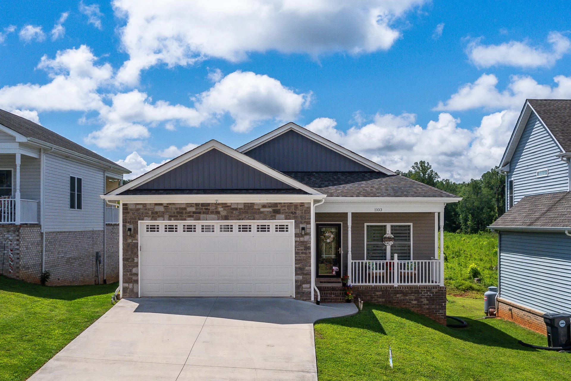 1103 Emerald Crest DR