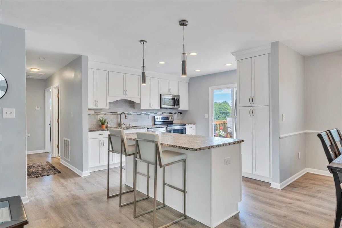 4216 Whitehall CIR - Photo 13