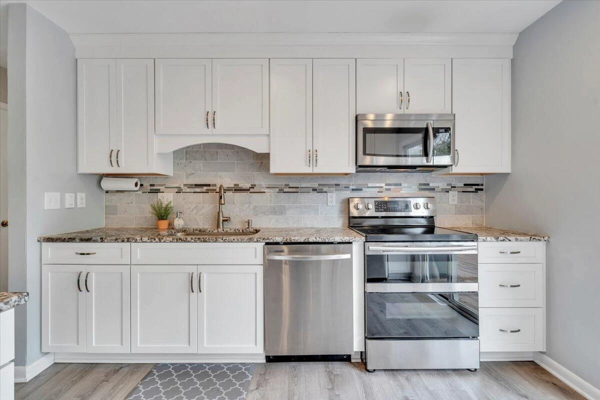 4216 Whitehall CIR - Photo 16