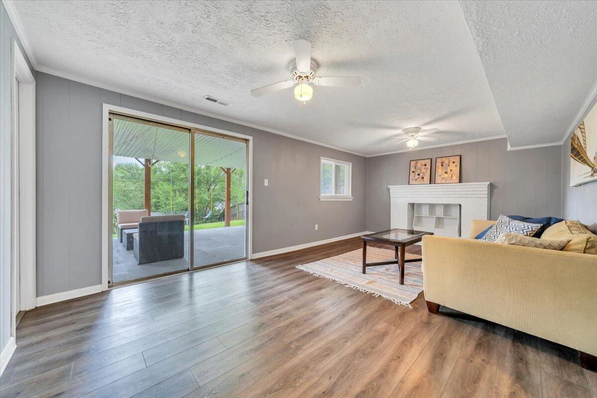 4216 Whitehall CIR - Photo 26