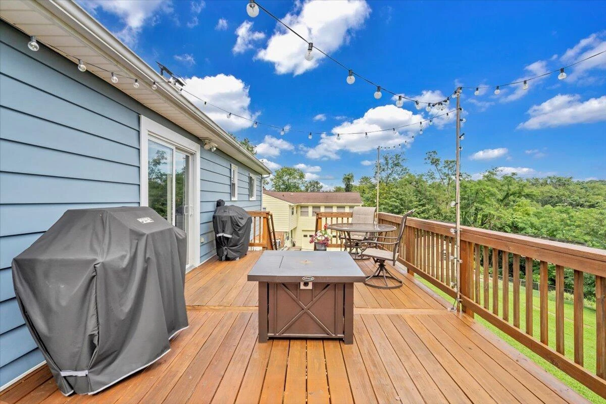 4216 Whitehall CIR - Photo 42