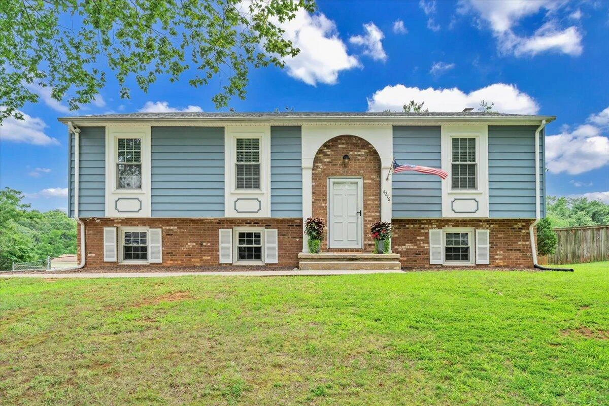 4216 Whitehall CIR - Photo 55