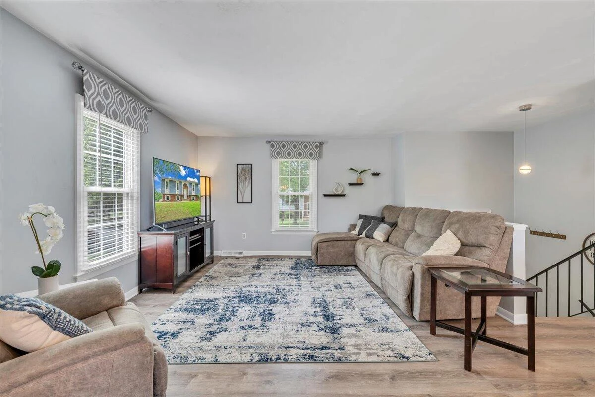 4216 Whitehall CIR - Photo 7