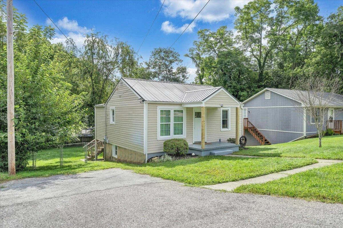 3148 Garden City BLVD SE - Photo 30