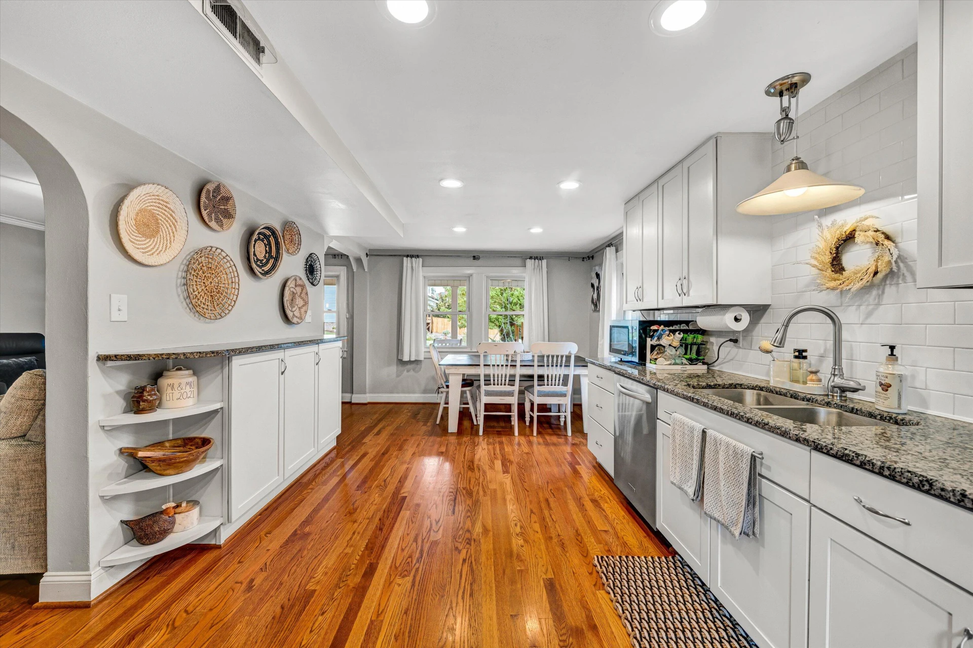 2509 Barham RD SW - Photo 11