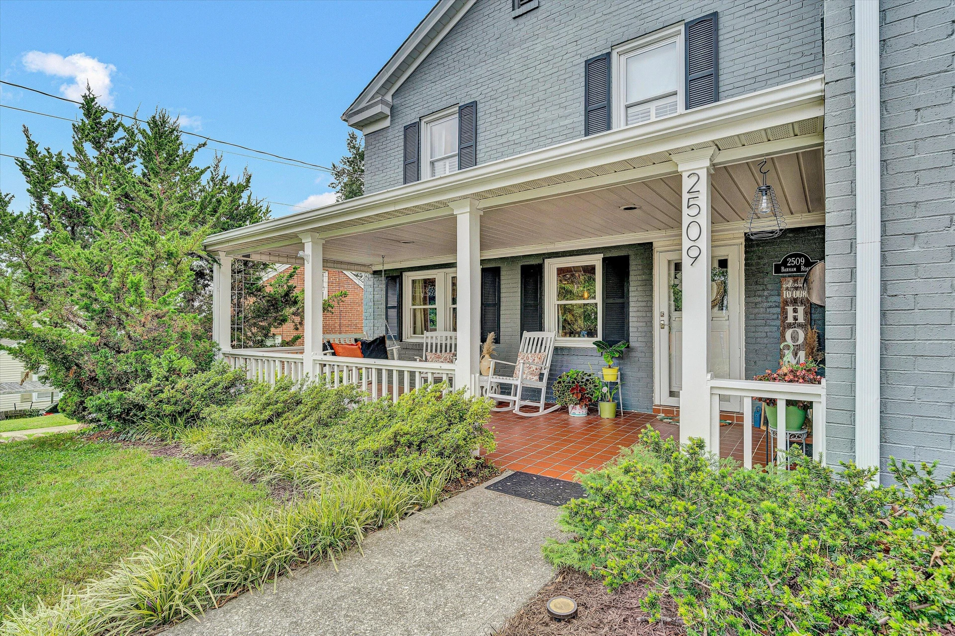 2509 Barham RD SW - Photo 3