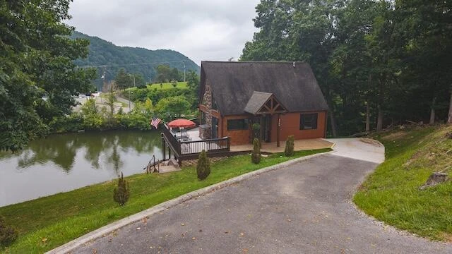 3140 Farmer LN - Photo 2