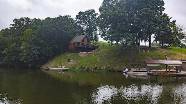 3140 Farmer LN - Photo 3